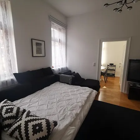 Apartment Helle Stadtwohnung Perle Am Main *