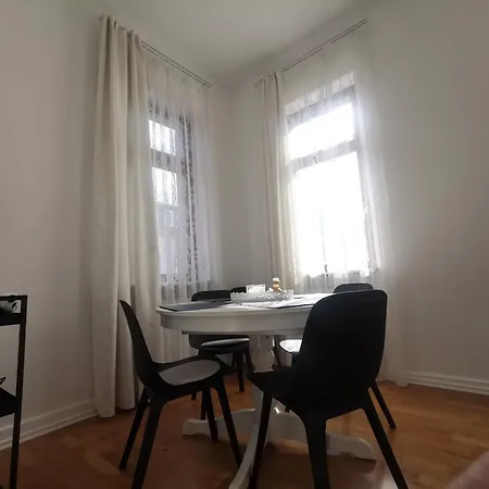 شقة Helle Stadtwohnung Perle Am Main *